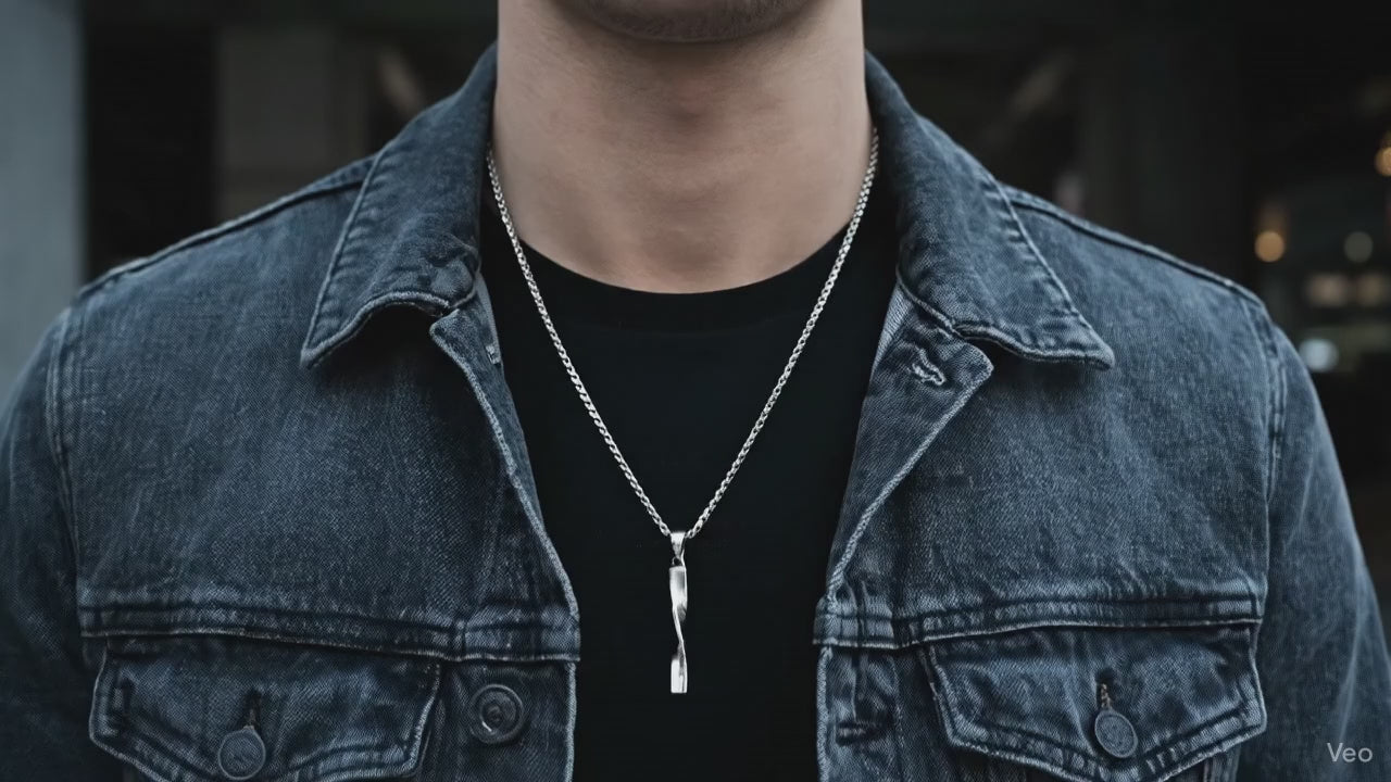 The Axis Pendant